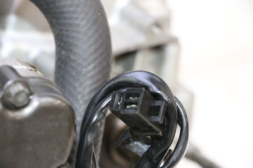 photo de MOTORE KAWASAKI ZX-6R ZX6R 600 (1995 - 1997) - Ricambio usato controllato