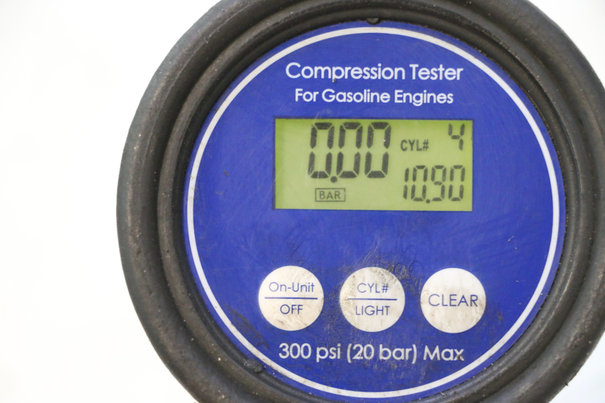 photo de MOTORE KAWASAKI ZX-6R ZX6R 600 (1995 - 1997) - Altra angolazione