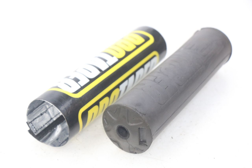 photo de MOUSSE DI MANUBRIO HONDA CRF 250 (2010 - 2013) - Zoom sullo stato d'uso