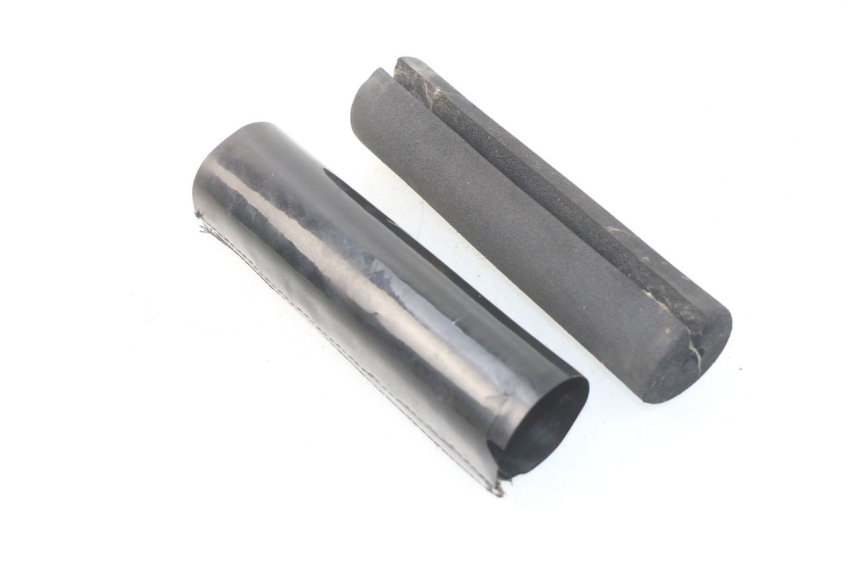 photo de Spugna manubrio LIFAN DIRTBIKE 50 - Primo piano tecnico