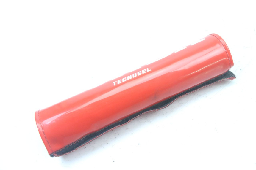 photo de MANUBRIO PARACOLPI HONDA CR 85 (2003 - 2007) - Zoom sullo stato d'uso