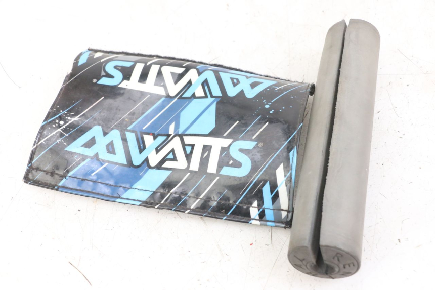 photo de MOUSSE DI MANUBRIO DERBI SENDA SM X-TREME 50 (2006 - 2010) - Zoom sullo stato d'uso