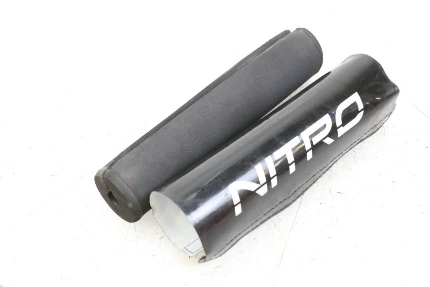 photo de Spugna manubrio NITRO MOTORS THUNDER 125 - Altra angolazione
