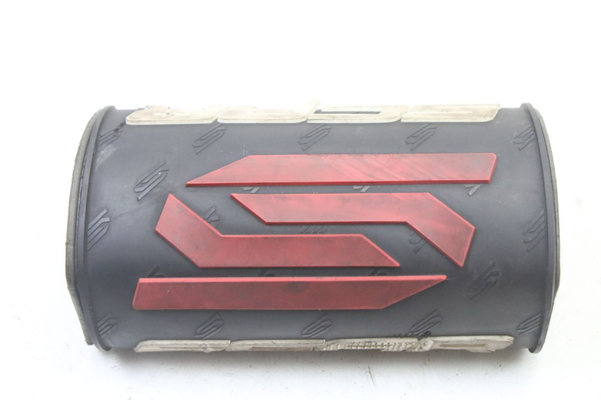 photo de MANUBRIO PARACOLPI YAMAHA YZ 125 (2006 - 2016) - Dettaglio del componente