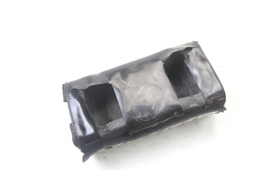 photo de MANUBRIO PARACOLPI YAMAHA YZ-F YZF 250 (2007 - 2013) - Zoom sullo stato d'uso