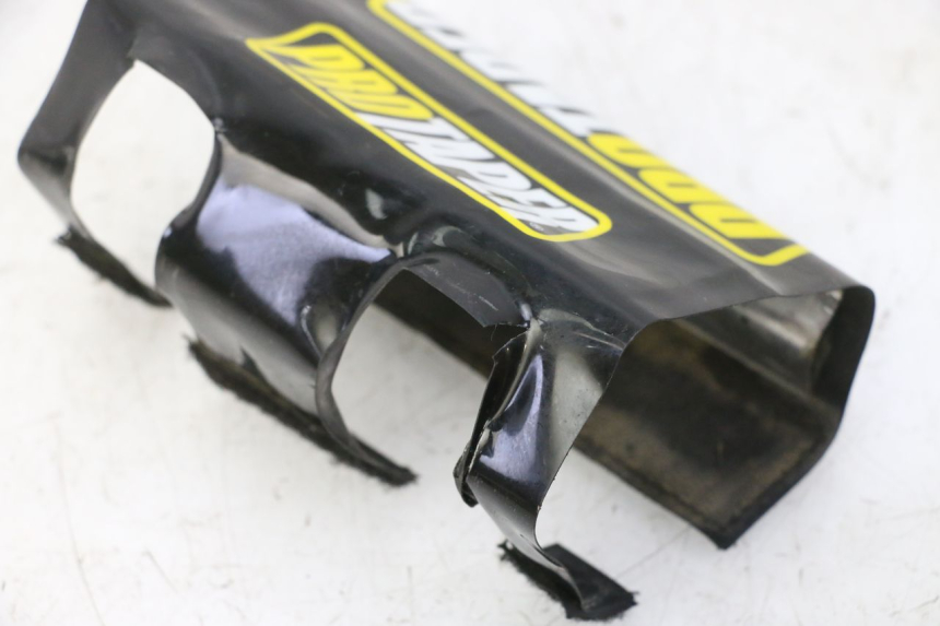 photo de MANUBRIO PARACOLPI YAMAHA YZ 85 (2002 - 2018) - Dettagli dei punti di fissaggio