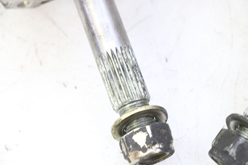 photo de MOZZO RUOTA POSTERIORE QUADRO 4 4D 350 (2015 - 2018) - Altra vista dell'articolo