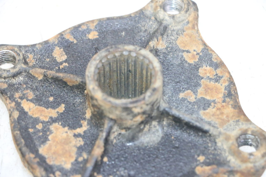 photo de MOZZO RUOTA POSTERIORE KEROX BAZOOKA 110 - Dettagli dei punti di fissaggio