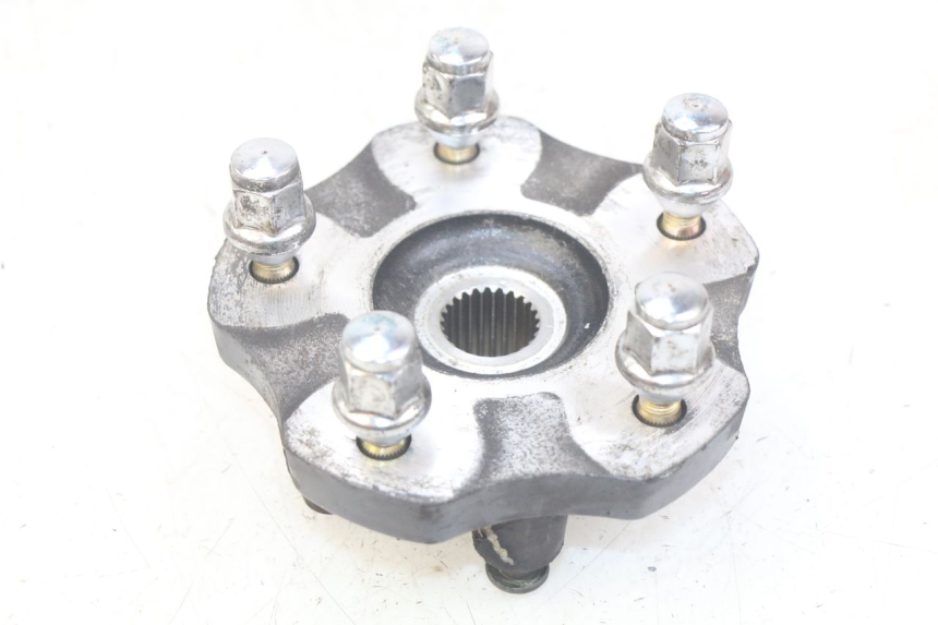 photo de MOZZO RUOTA POSTERIORE SYM FIDDLE 3 III 125 (2014 - 2020) - Primo piano tecnico