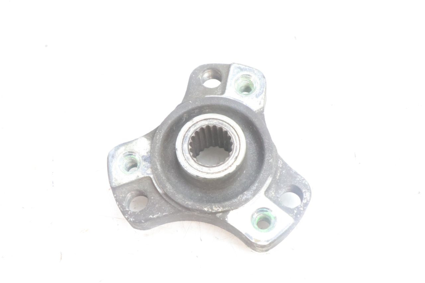 photo de MOZZO RUOTA POSTERIORE PEUGEOT LUDIX BLASTER 50 (2006 - 2014) - Primo piano tecnico