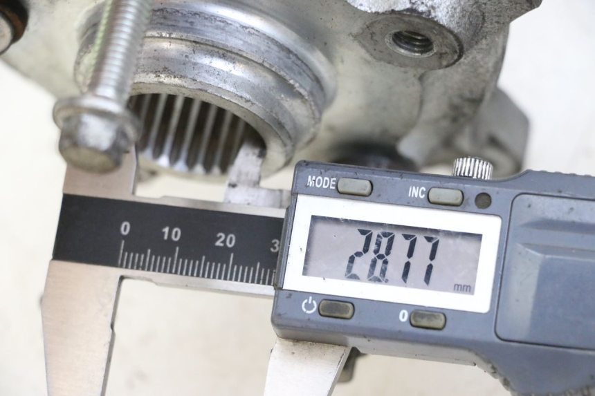 photo de MOZZO RUOTA POSTERIORE PIAGGIO MP3 500 (2014 - 2017) - Dettaglio del componente