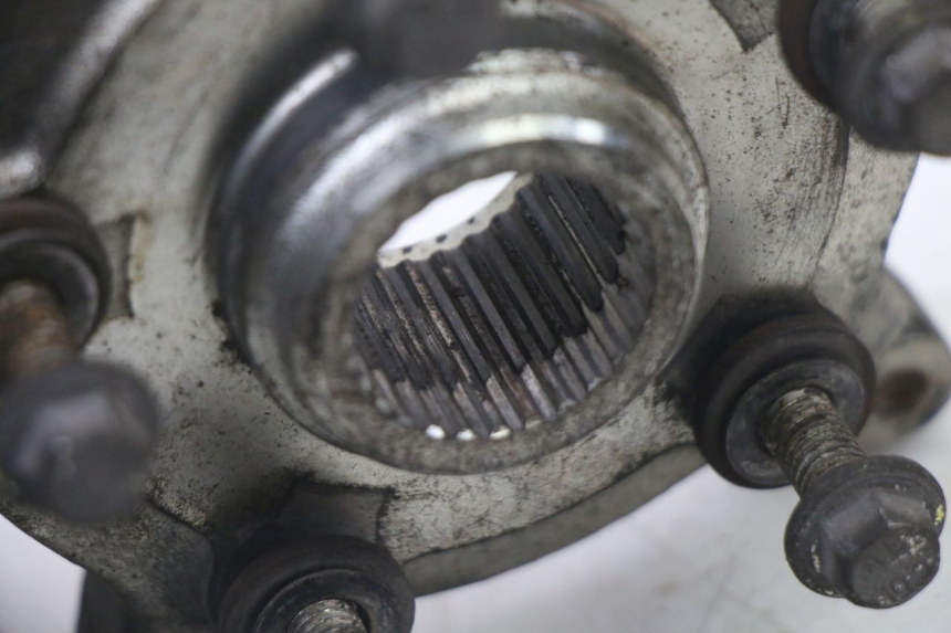 photo de MOZZO RUOTA POSTERIORE GILERA NEXUS 300 (2008 - 2013) - Altra angolazione