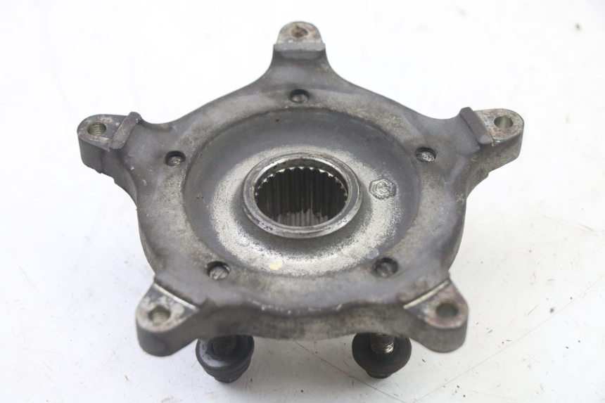 photo de MOZZO RUOTA POSTERIORE GILERA NEXUS 300 (2008 - 2013) - Primo piano tecnico