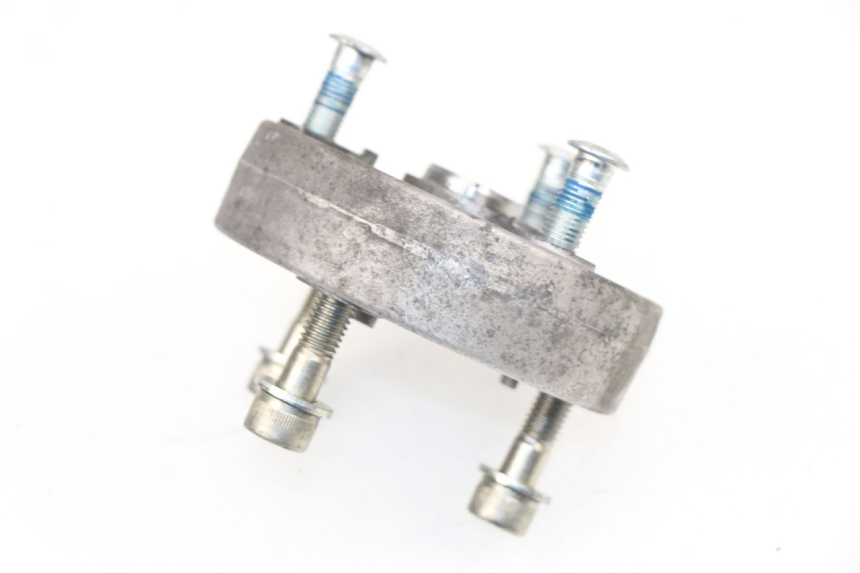 photo de MOZZO RUOTA POSTERIORE MBK NITRO 50 (2004 - 2008) - Altra angolazione