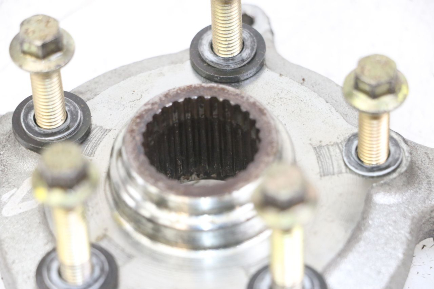 photo de MOZZO RUOTA POSTERIORE PIAGGIO BEVERLY 125 (1998 - 2005) - Altra angolazione