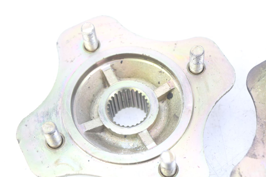 photo de MOZZO RUOTA POSTERIORE SPY RACING F3 350 (2015 - 2022) - Vista d'insieme del prodotto