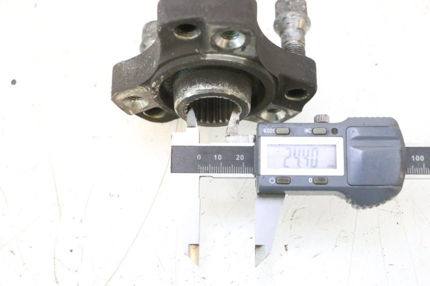 photo de MOZZO RUOTA POSTERIORE PEUGEOT SATELIS COMPRESSOR K15 125 (2006 - 2009) - Zoom sullo stato d'uso