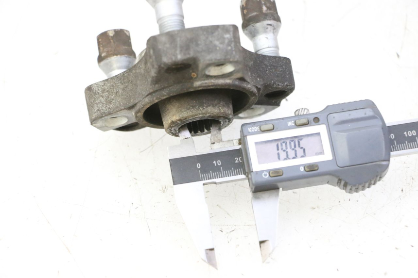 photo de MOZZO RUOTA POSTERIORE PEUGEOT SATELIS 125 (2006 - 2009) - Dettaglio del componente