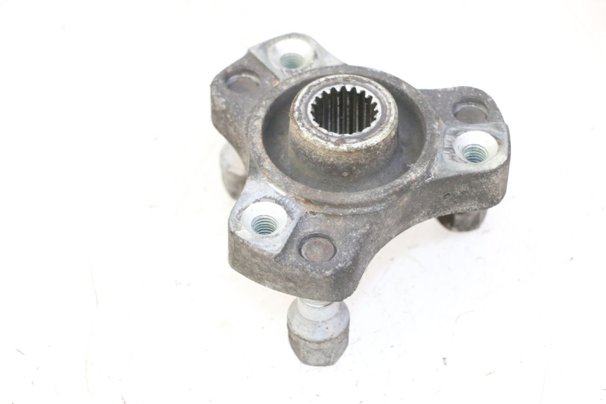 photo de MOZZO RUOTA POSTERIORE PEUGEOT SATELIS 125 (2006 - 2009) - Primo piano tecnico