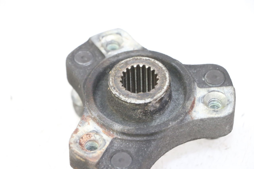 photo de MOZZO RUOTA POSTERIORE PEUGEOT SATELIS 125 (2006 - 2009) - Primo piano tecnico