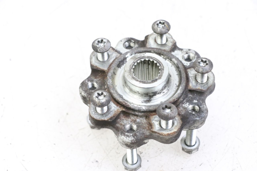 photo de MOZZO RUOTA POSTERIORE PEUGEOT SPEEDFIGHT 4 2T 50 (2015 - 2019) - Zoom sullo stato d'uso