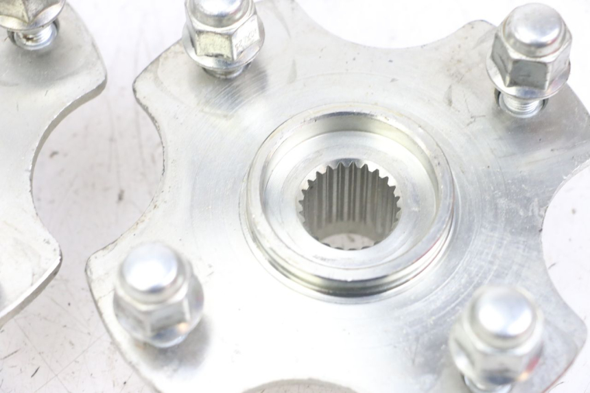 photo de MOZZO RUOTA POSTERIORE HYTRACK ST 170 (2020 - 2024) - Stato della superficie e materiale