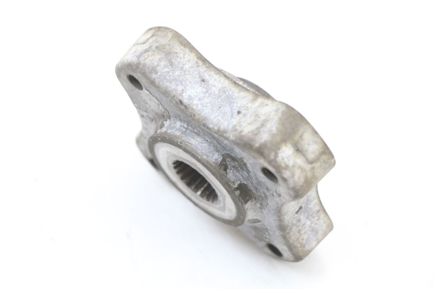 photo de MOZZO RUOTA POSTERIORE SUZUKI UH BURGMAN 125 (2002 - 2006) - Altra angolazione