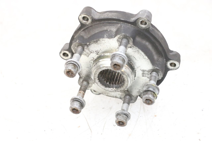 photo de MOZZO RUOTA POSTERIORE PIAGGIO VESPA GTS SUPER IE 125 (2009 - 2016) - Primo piano tecnico