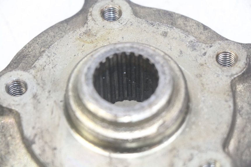 photo de MOZZO RUOTA POSTERIORE PIAGGIO X9 125 (2000 - 2003) - Altra angolazione