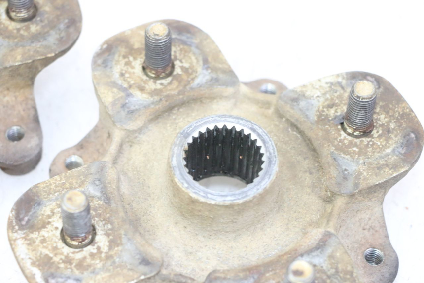 photo de MOZZO RUOTA POSTERIORE YAMAHA YFM GRIZZLY 550 (2008 - 2015) - Vista d'insieme del prodotto