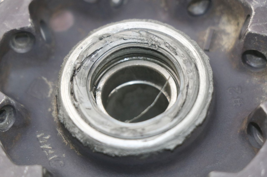 photo de MOZZO RUOTA ANTERIORE HONDA CRF CR-F 450 (2005 - 2008) - Dettaglio del componente