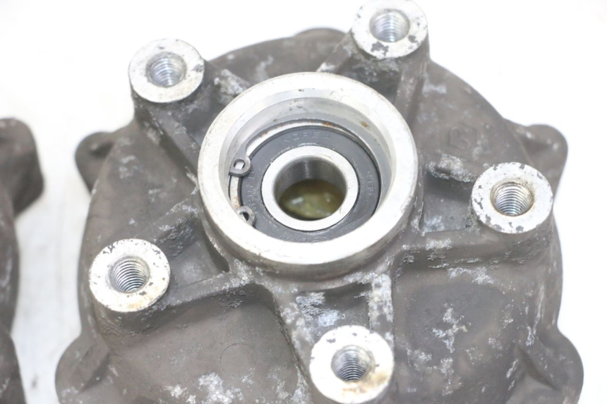 photo de MOZZO RUOTA ANTERIORE PIAGGIO IE MP3 YOURBAN 300 (2011 - 2016) - Primo piano tecnico