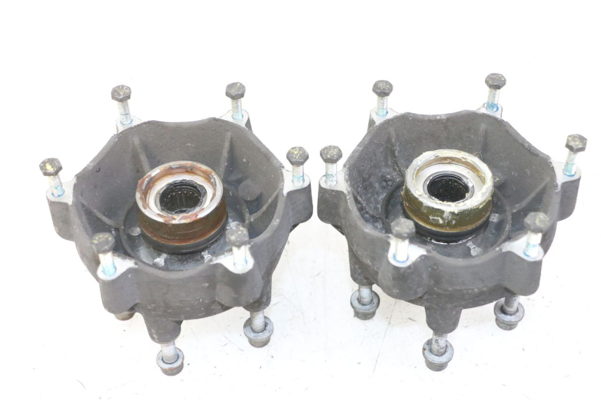 photo de MOYEU ANTERIORE PIAGGIO MP3 LT 300 (2010 - 2016) - Primo piano tecnico