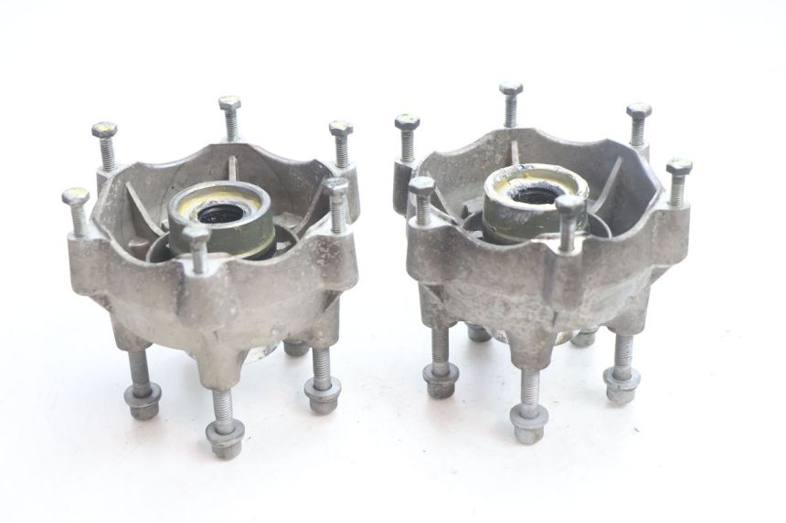photo de MOZZO RUOTA ANTERIORE PIAGGIO MP3 LT 400 (2007 - 2012) - Dettaglio del componente