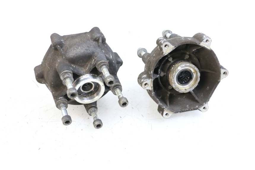 photo de MOZZO RUOTA ANTERIORE PIAGGIO MP3 125 (2006 - 2014) - Vista principale