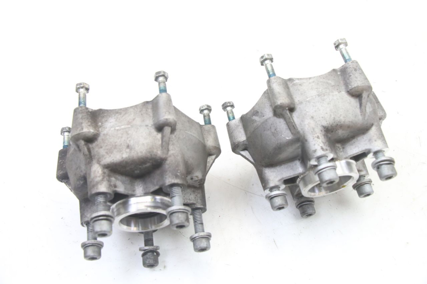 photo de MOZZO RUOTA ANTERIORE PIAGGIO MP3 500 (2014 - 2017) - Altra angolazione