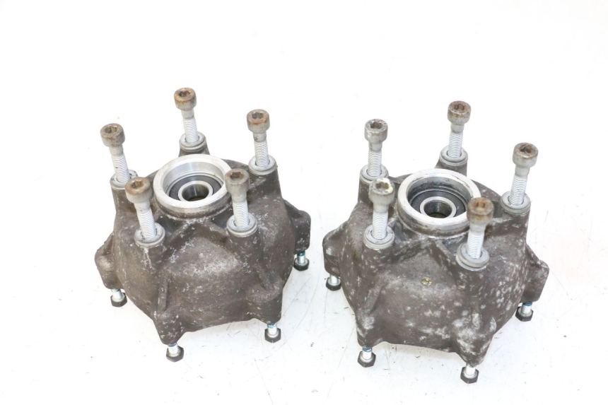 photo de MOZZO RUOTA ANTERIORE PIAGGIO MP3 500 (2011 - 2015) - Zoom sullo stato d'uso