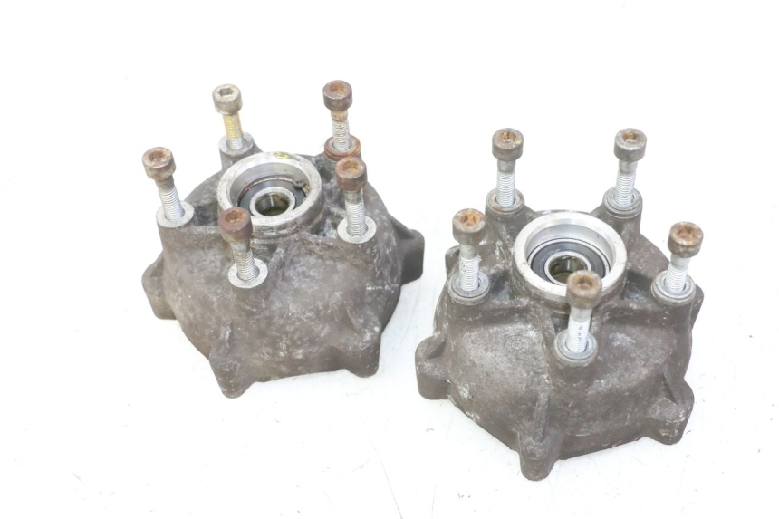 photo de MOZZO RUOTA ANTERIORE PIAGGIO MP3 RL 250 (2006 - 2010) - Primo piano tecnico