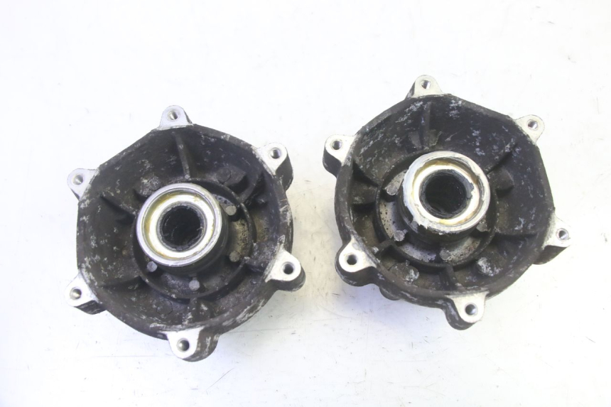 photo de MOZZO RUOTA ANTERIORE PIAGGIO MP3 RL 250 (2006 - 2010) - Zoom sullo stato d'uso