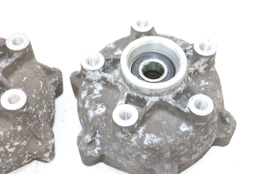 photo de MOZZO RUOTA ANTERIORE PIAGGIO MP3 RL 250 (2006 - 2010) - Altra angolazione