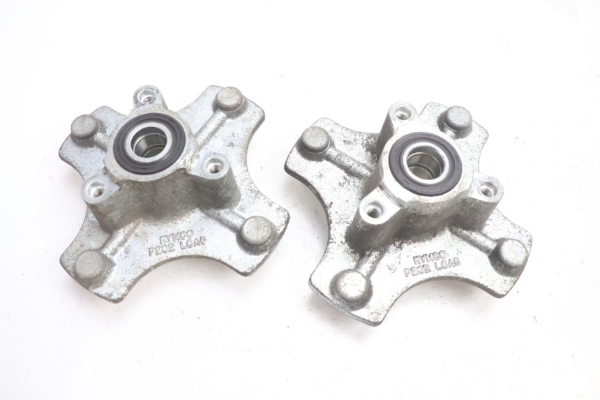 photo de MOZZO RUOTA ANTERIORE KYMCO MXU R 250 (2004 - 2010) - Dettagli dei punti di fissaggio