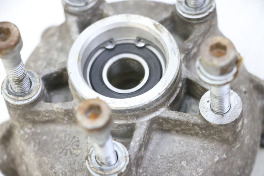 photo de MOZZO RUOTA ANTERIORE PIAGGIO MP3 LT 400 (2007 - 2012) - Zoom sullo stato d'uso