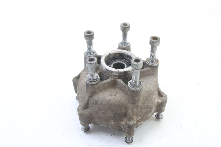 photo de MOZZO RUOTA ANTERIORE PIAGGIO VESPA GRANTURISMO 125 (2003 - 2007) - Primo piano tecnico