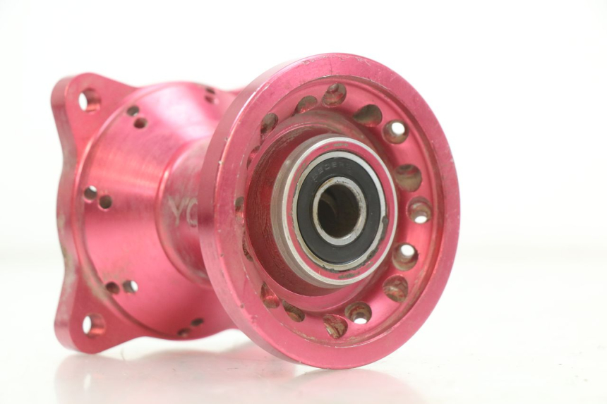 photo de MOZZO RUOTA ANTERIORE YCF PIT BIKE 125 (2010 - 2018) - Dettaglio del componente
