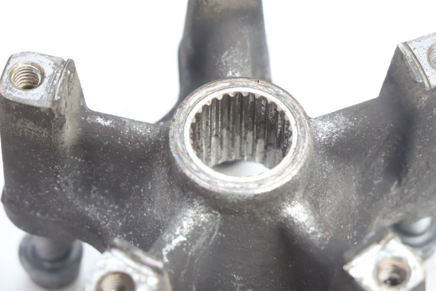 photo de MOZZO RUOTA ANTERIORE GILERA RUNNER SP 50 (2002 - 2004) - Stato della superficie e materiale