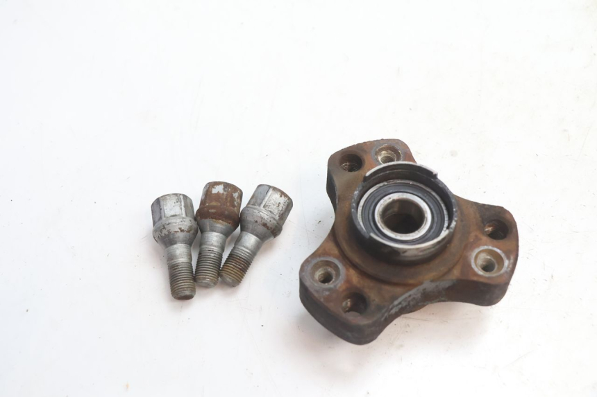 photo de MOZZO RUOTA ANTERIORE PEUGEOT SPEEDFIGHT LC 50 (1996 - 2002) - Vista principale