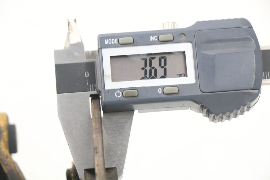 photo de MOZZO RUOTA ANTERIORE SHINERAY XY150STE 150 - Zoom sullo stato d'uso