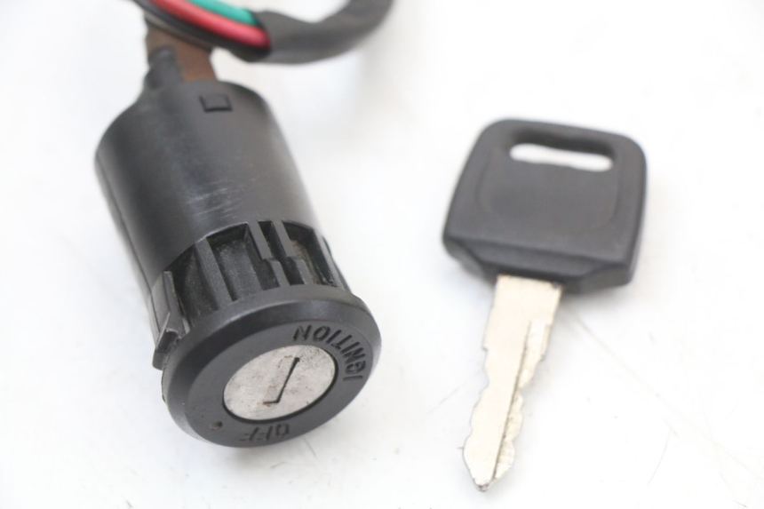 photo de BLOCCHETTO CHIAVI CCR DIRT BIKE 125 - Zoom sullo stato d'uso