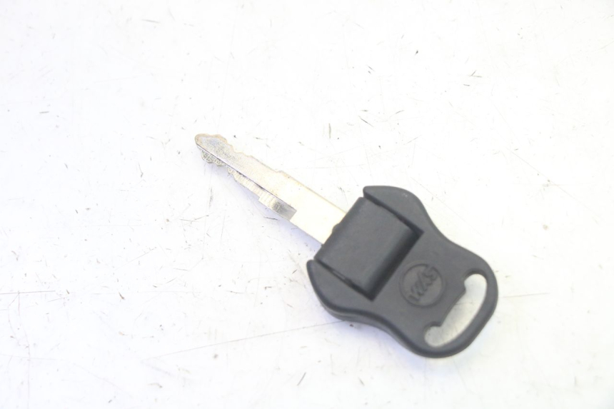 photo de BLOCCHETTO CHIAVI SYM FIDDLE 3 III 125 (2014 - 2020) - Marcature e riferimenti originali