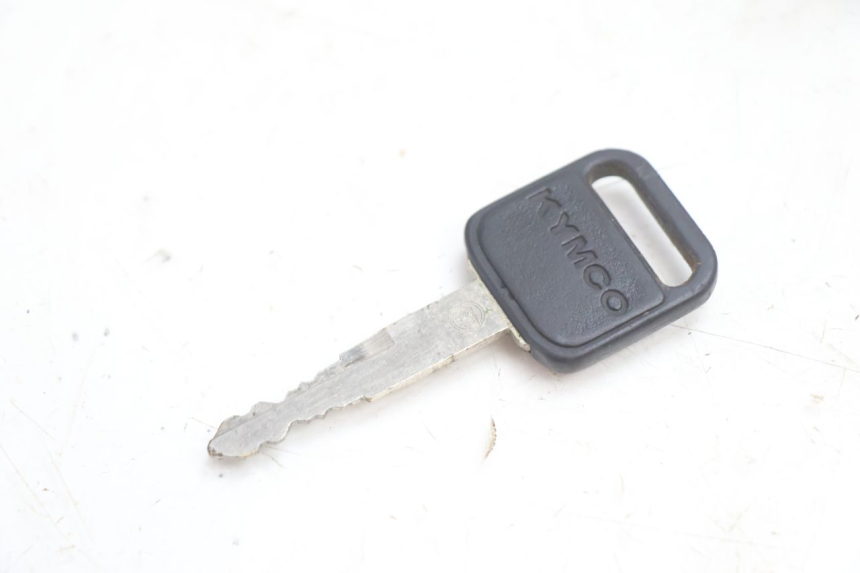photo de BLOCCHETTO CHIAVI KYMCO GRAND DINK 125 (2008 - 2014) - Stato della superficie e materiale